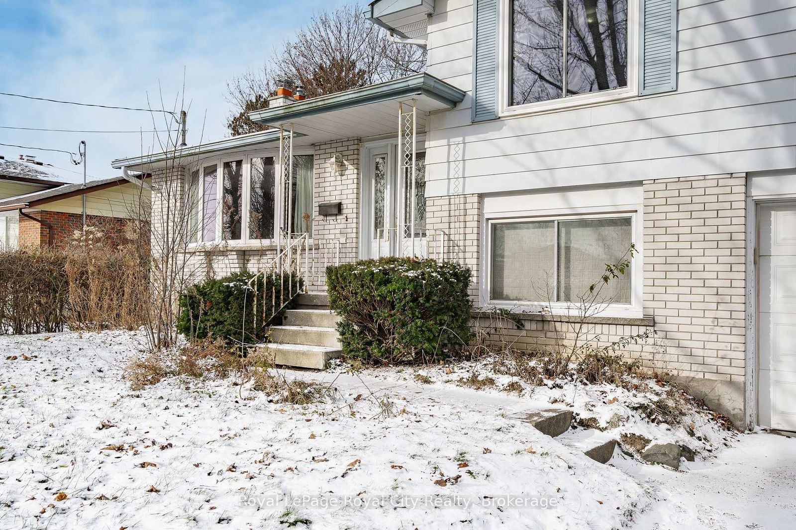 Listing Image 3