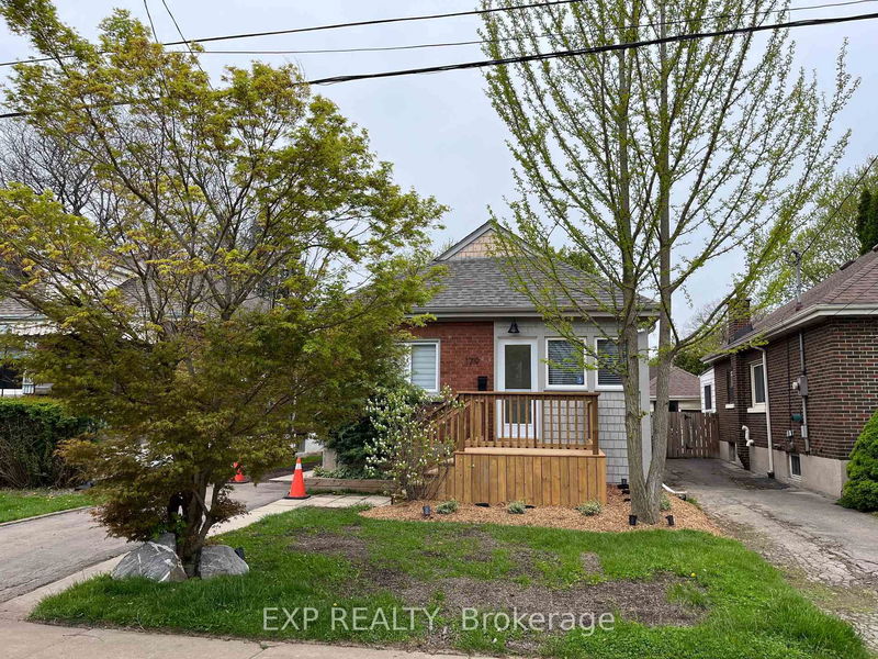 home for lease on Upper-179 Paradise Road N