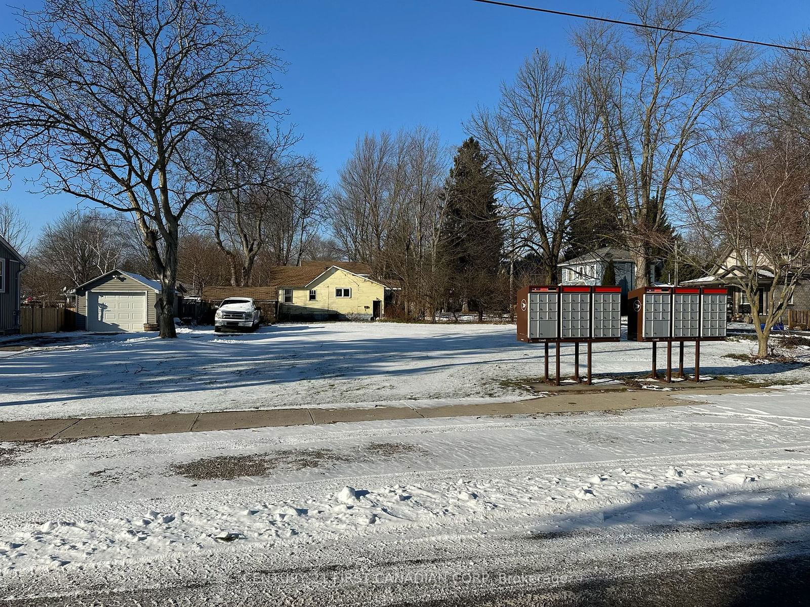 Vacant Land sold at 151 John Street, West Elgin, West Lorne, N0L 2P0 - MLS: X11894224