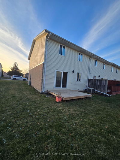 Unit 63 — 1292 Cardinal Cres, Tecumseh -  image-0-3