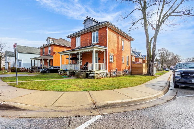 home for sale on 59 BROCK Street W
