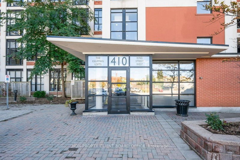 home for sale on 220-410 King Street W