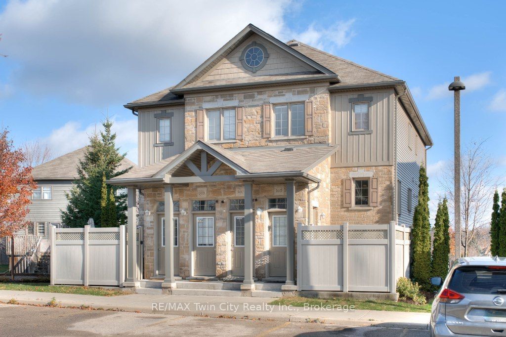 Townhouse sold at 36A-931 Glasgow Street, Kitchener, N2N 0B6 - MLS: X11895194