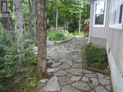 233 Doc Evans Rd, North Kawartha - North Kawartha image-0-2