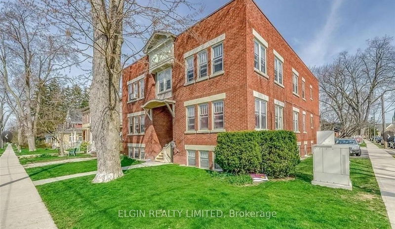 home for lease on 1-116 Elmwood Avenue E