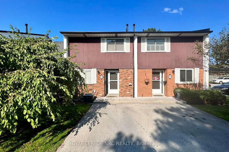 home for lease on 79-77 Linwell Road