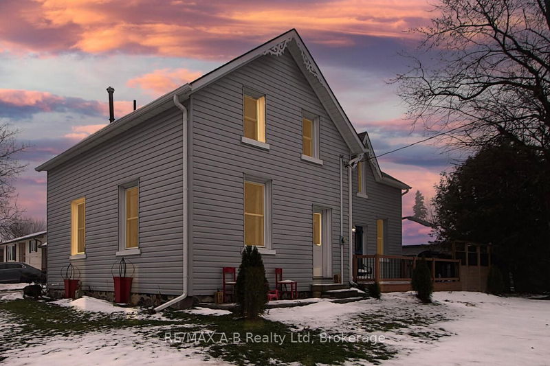 home for sale on 211 Wellington Street