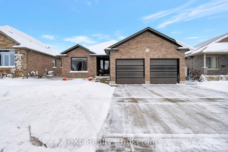 home for sale on 975 Reserve Avenue S