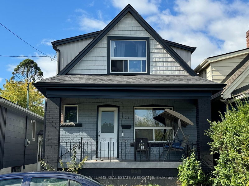home for lease on Upper-305 Weir Street N