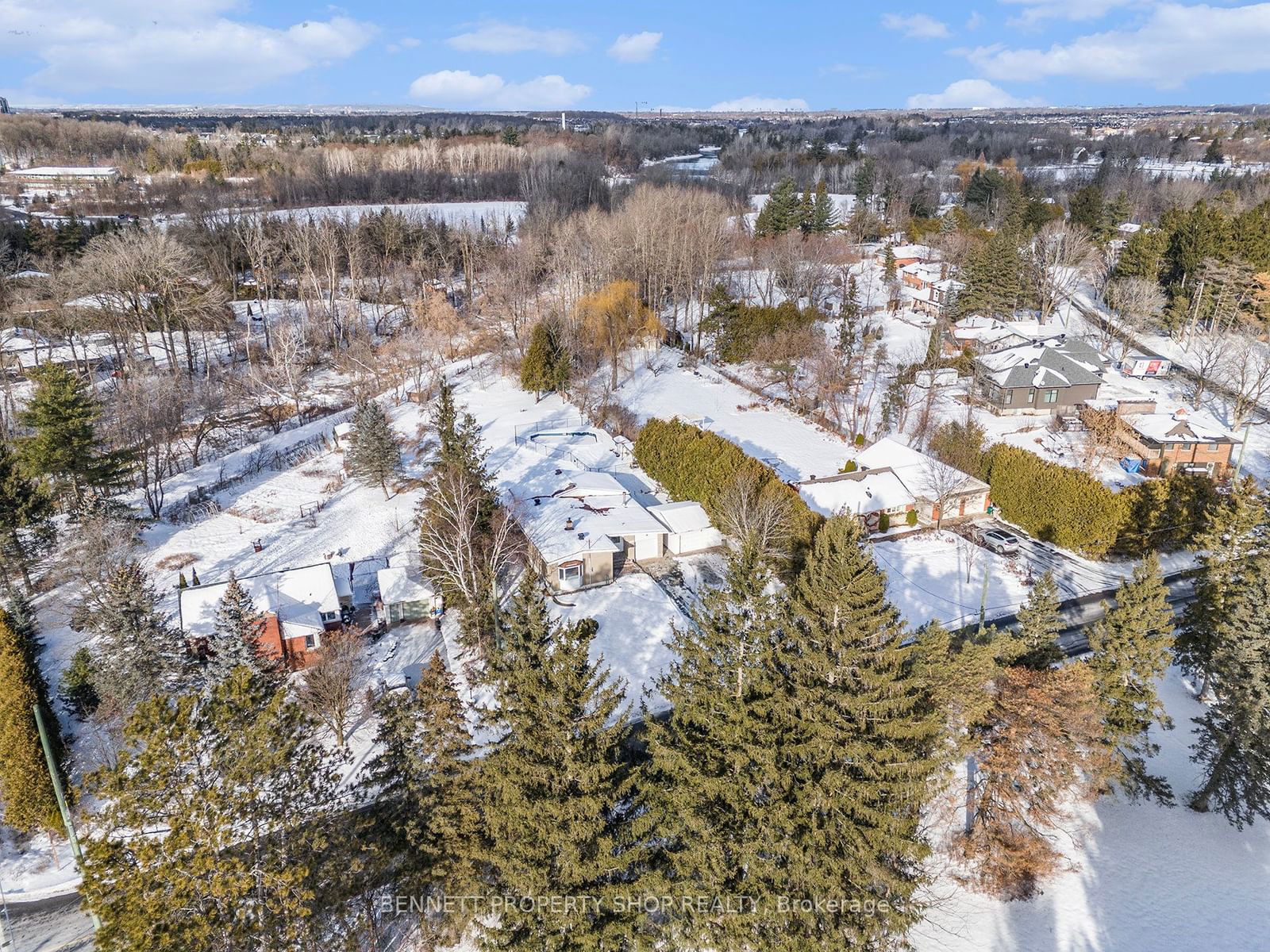 Detached House sold at 3360 Barnsdale Road, Manotick - Kars - Rideau Twp and Area, 8002 - Manotick Village & Manotick Estates, K4M 1B2 - MLS: X11896341