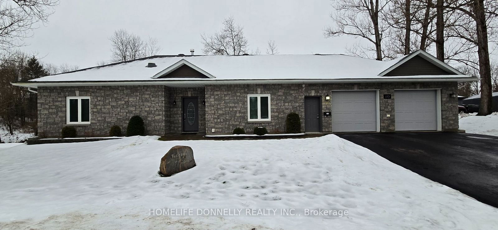 Building at 10 Indian Court, Laurentian Valley, 531 - Laurentian Valley