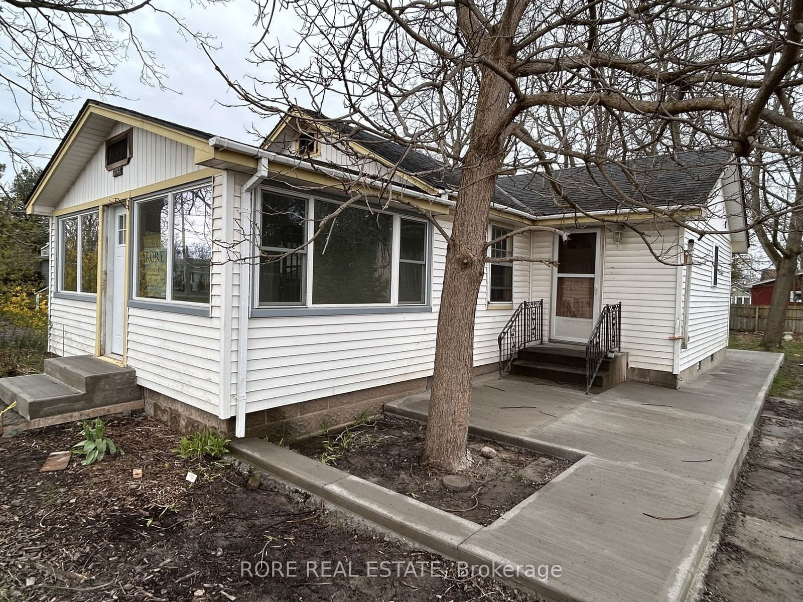 Detached House for lease at 3767 CONCORD ST Avenue, Fort Erie, 337 - Crystal Beach, L0S 1B0 - MLS: X11896611