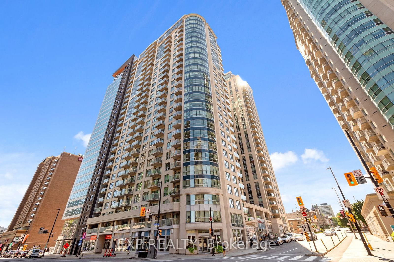 Condo for lease at 1106-242 Rideau Street, Ottawa, Sandy Hill, K1N 0B7 - MLS: X11896874