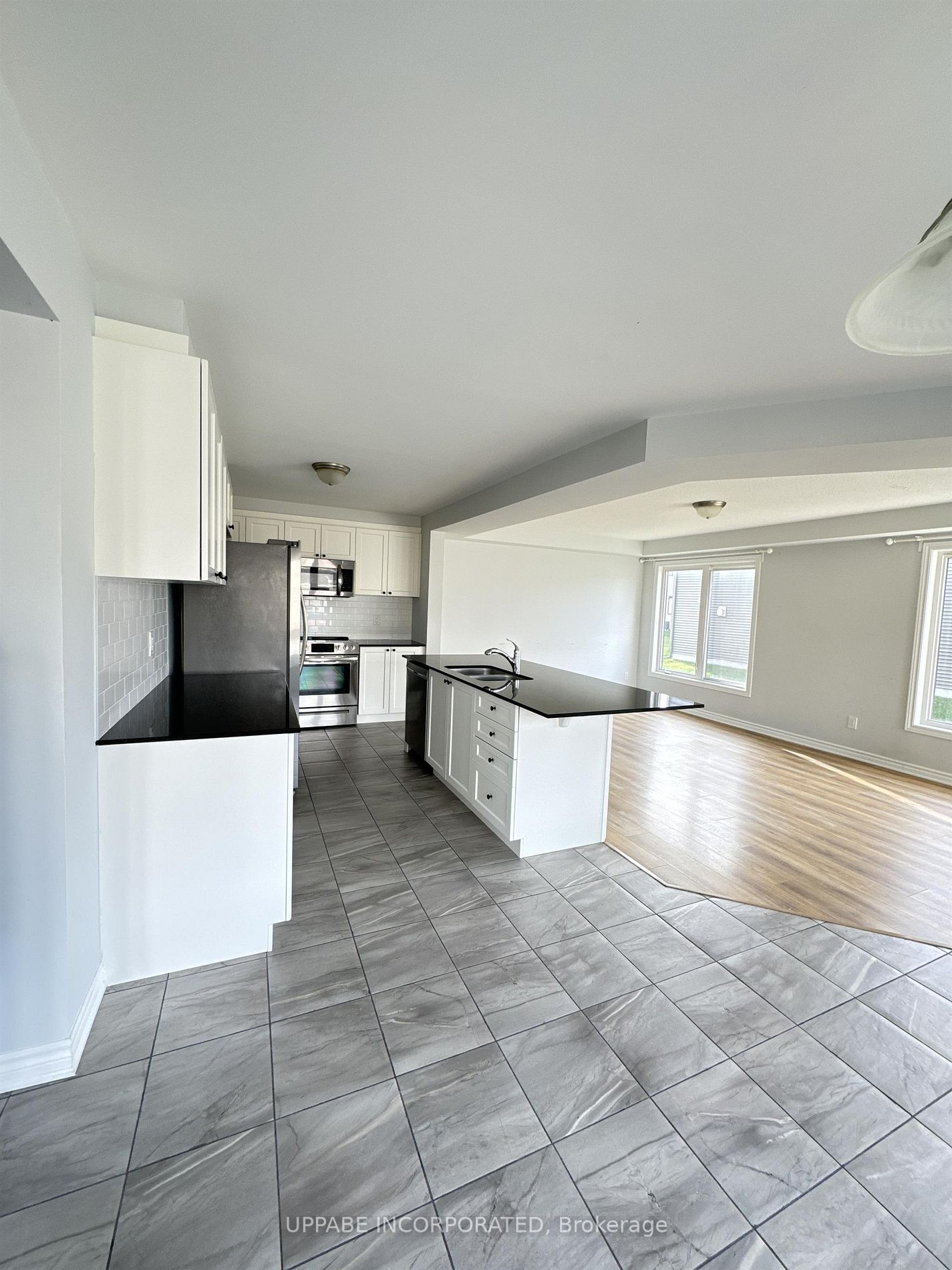 Detached House leased at 1094 Apolune Street, Barrhaven, 7711 - Barrhaven - Half Moon Bay, K2J 6N8 - MLS: X11896970