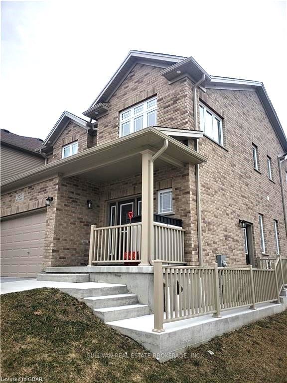 home for lease on B-385 BEECHDROPS Drive N