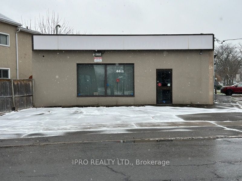 Commercial/Retail sold at 44 1/2 Facer Street, St. Catharines, 445 - Facer, L2M 5H6 - MLS: X11897334