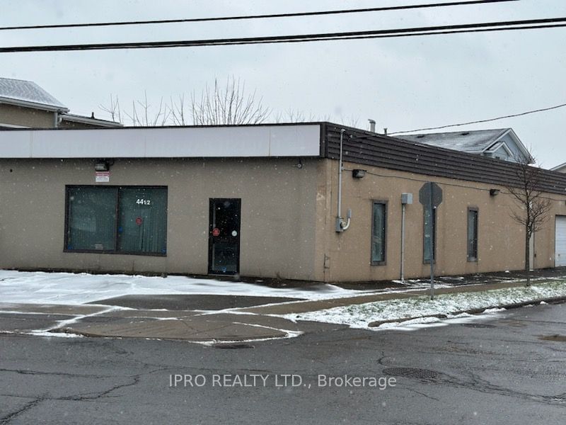 Commercial/Retail sold at 44 1/2 Facer Street, St. Catharines, 445 - Facer, L2M 5H6 - MLS: X11897334