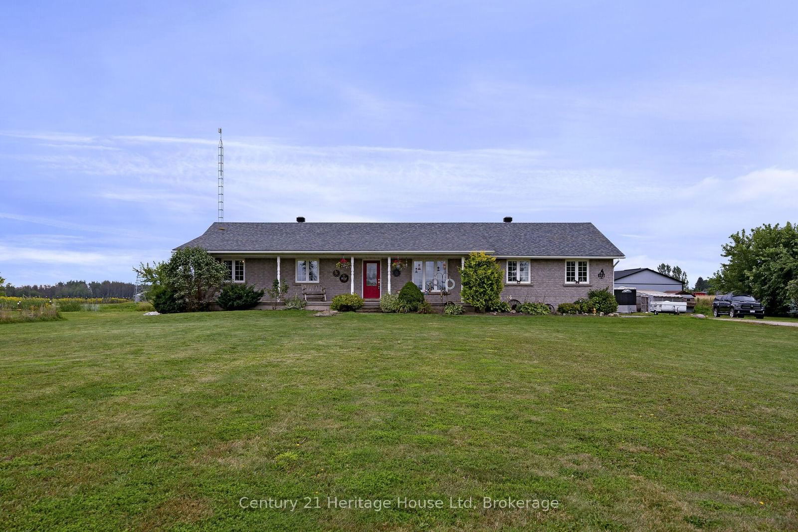 Farm leased at 8541 Wellington Road 109, Wellington North, Rural Wellington North, N0G 1A0 - MLS: X11897472