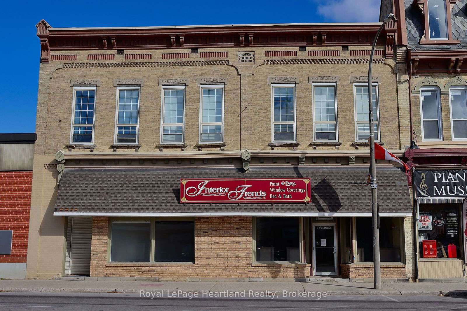 Building at 11 Victoria Street, Central Huron, Clinton