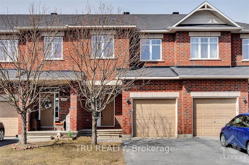 Townhouse leased at 238 CALAVERAS Avenue, Barrhaven, 7706 - Barrhaven - Longfields, K2J 5K5 - MLS: X11897690