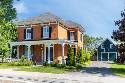 349 Bloomfield Main St, Prince Edward County - Bloomfield