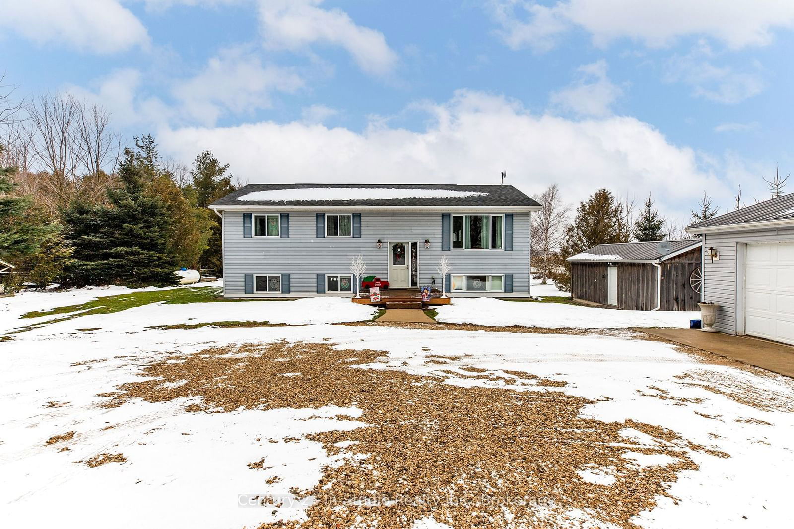 Detached House sold at 307403 CENTRE LINE A, Grey Highlands, Rural Grey Highlands, N0C 1L0 - MLS: X11898080