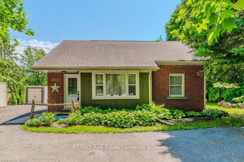 home for sale on 1700 DUNDAS Street S