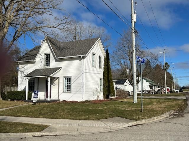 home for sale on 293 Elgin Street E