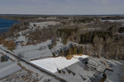 48 Summerfield Dr, Cobden - Whitewater Region image-0-2