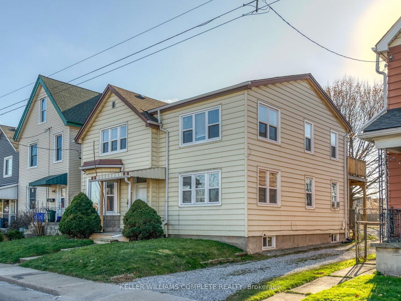 home for lease on Unit 3-48 Shaw Street