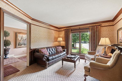 18 PARK Crt, Niagara-on-the-Lake - Town image-0-3