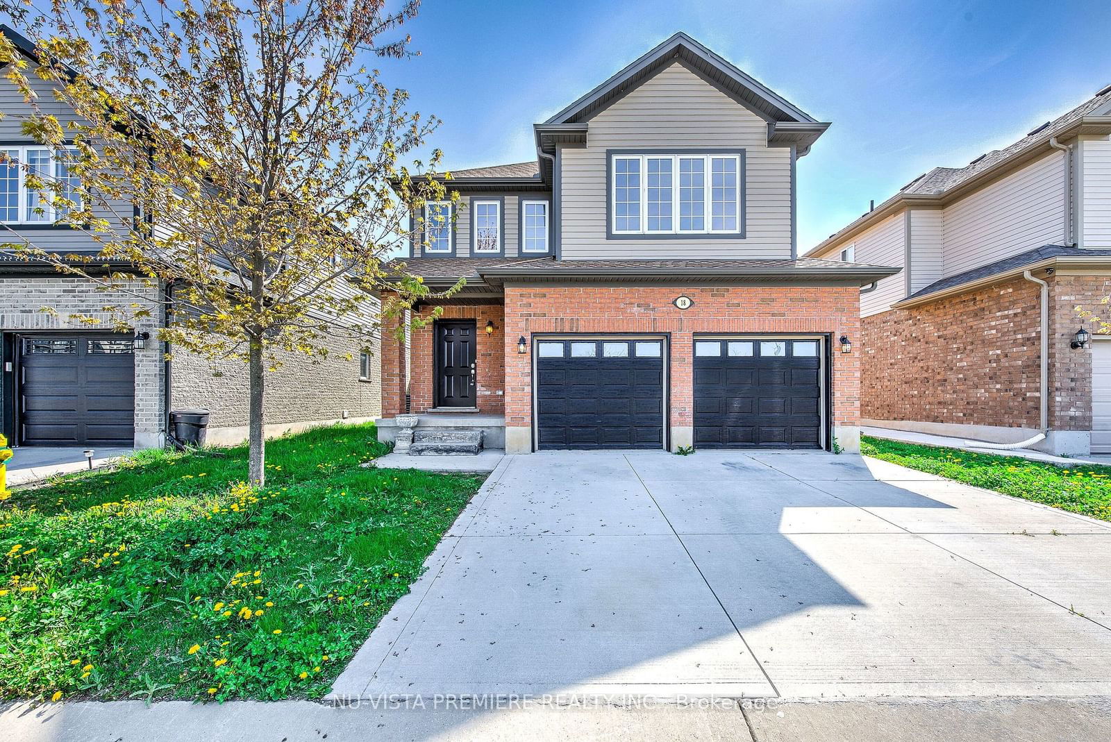 Detached House for sale at 18-3560 Singleton Avenue, London, South W, N6L 0C9 - MLS: X11900548