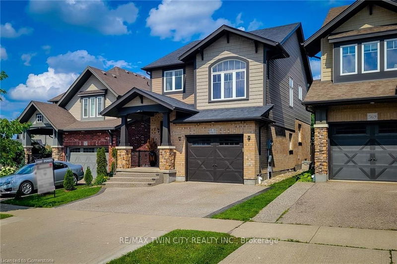 home for lease on 565 Isaiah Crescent