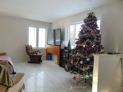 21450 Concession Ten Rd, South Glengarry - 724 - South Glengarry (Lancaster) Twp image-0-4