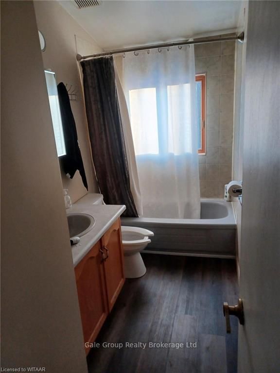 Room2