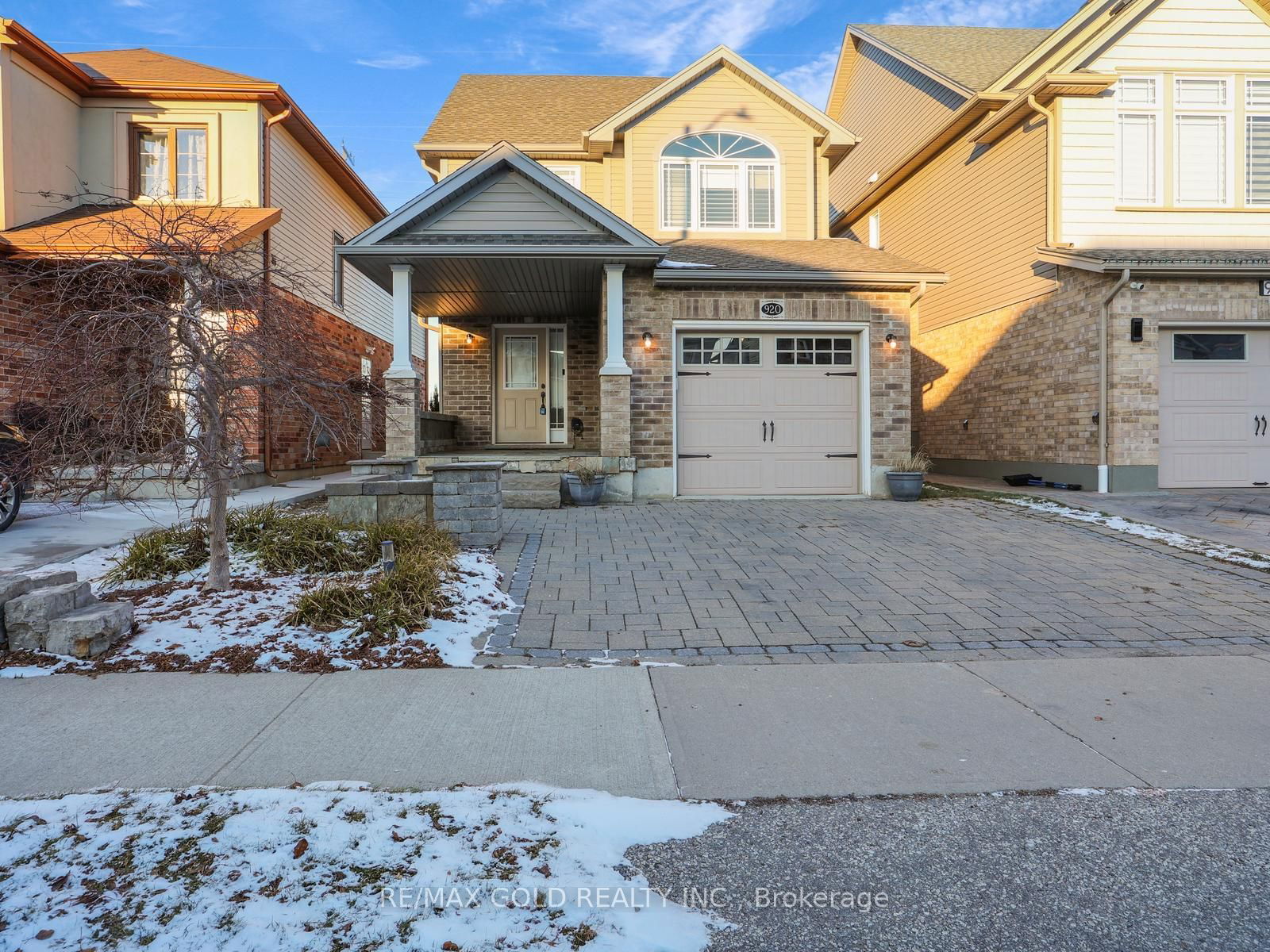 Detached House leased at (Lease)-920 Dunblane Court, Kitchener, N2R 1W9 - MLS: X11901486