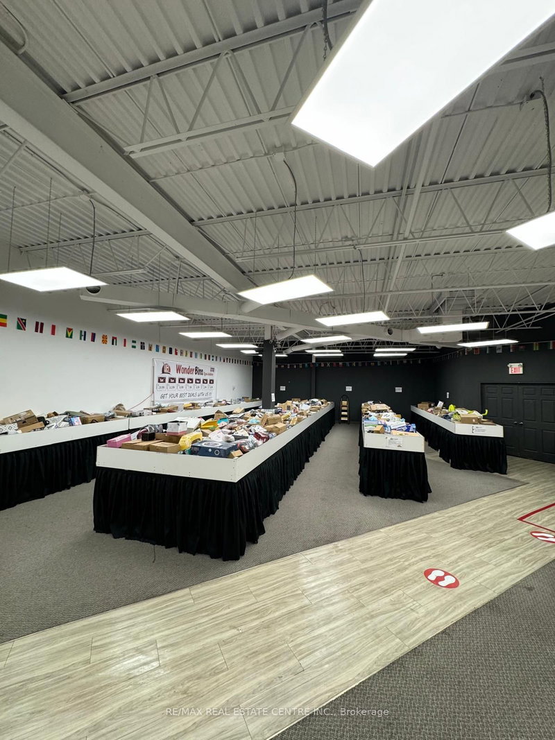 8 - 809 Victoria St N, Kitchener, N2B 3C3 | Image 3