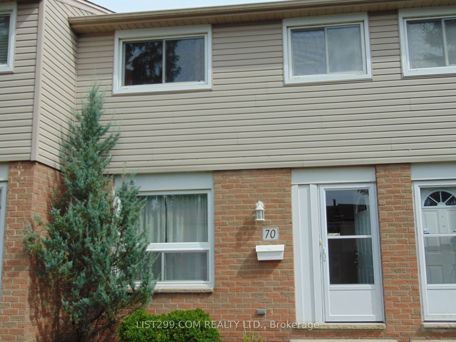 Townhouse for sale at 70-40 Tiffany Drive, London, East I, N5V 3N3 - MLS: X11902082