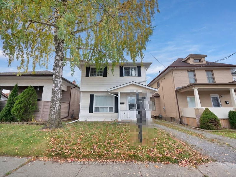 home for lease on 10 Gibsons Place