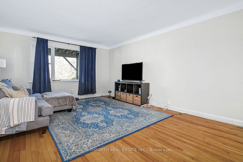 Room1