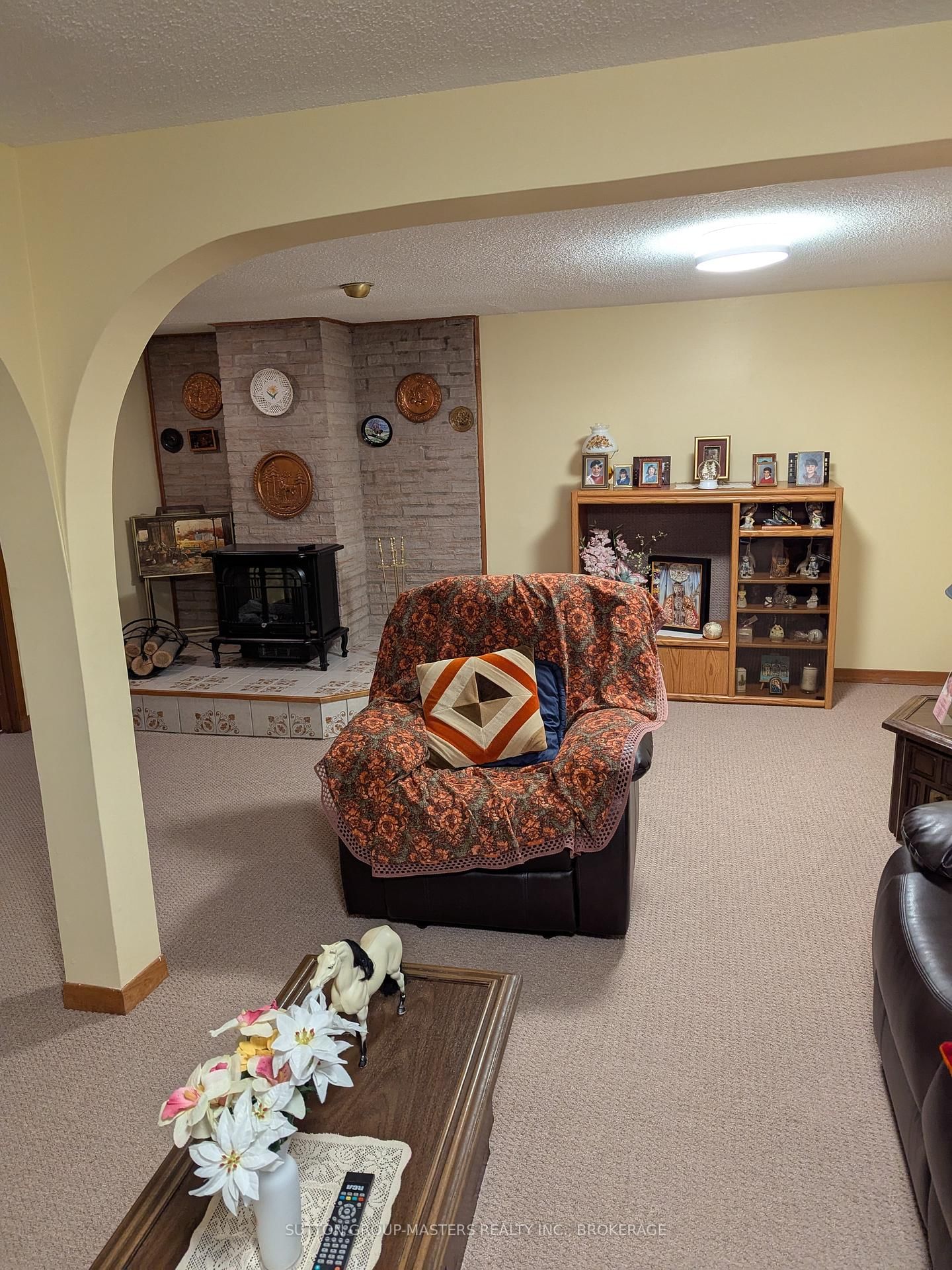 Listing Image 15