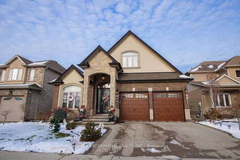 85 Hillcroft Dr, Hamilton, L8J 3W9 | Image 2