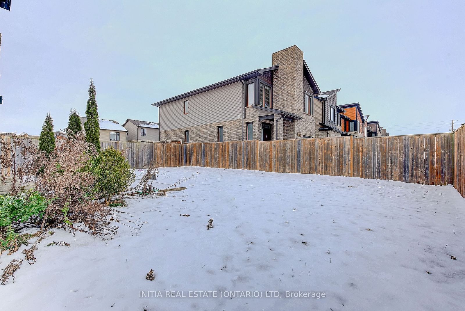 Listing Image 40
