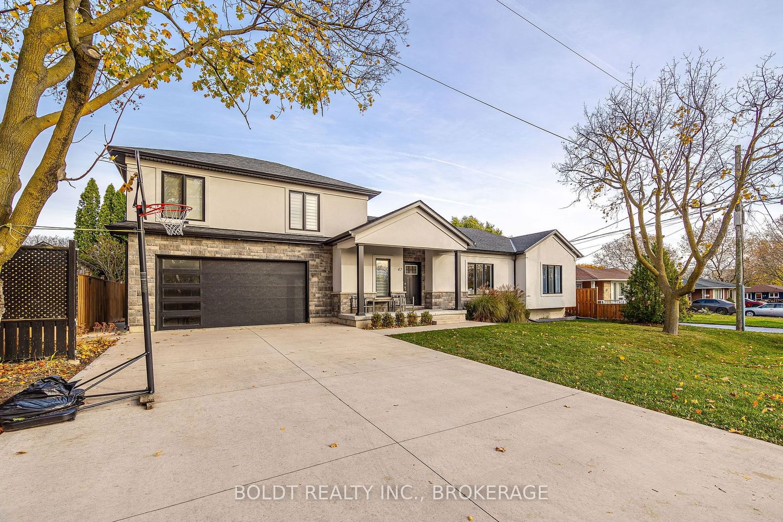 Building at 47 Roland Street, St. Catharines, 458 - Western Hill