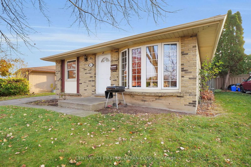 home for sale on 18 Jena Crescent
