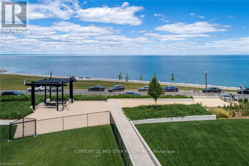home for lease on 302-10 Esplanade Lane