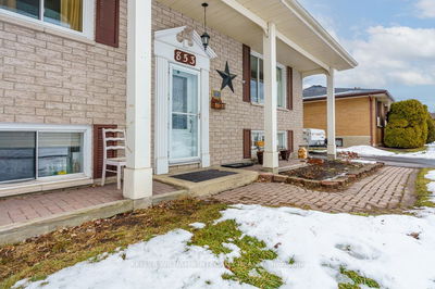 853 Haldimand Cres, Cornwall - 717 - Cornwall image-0-2