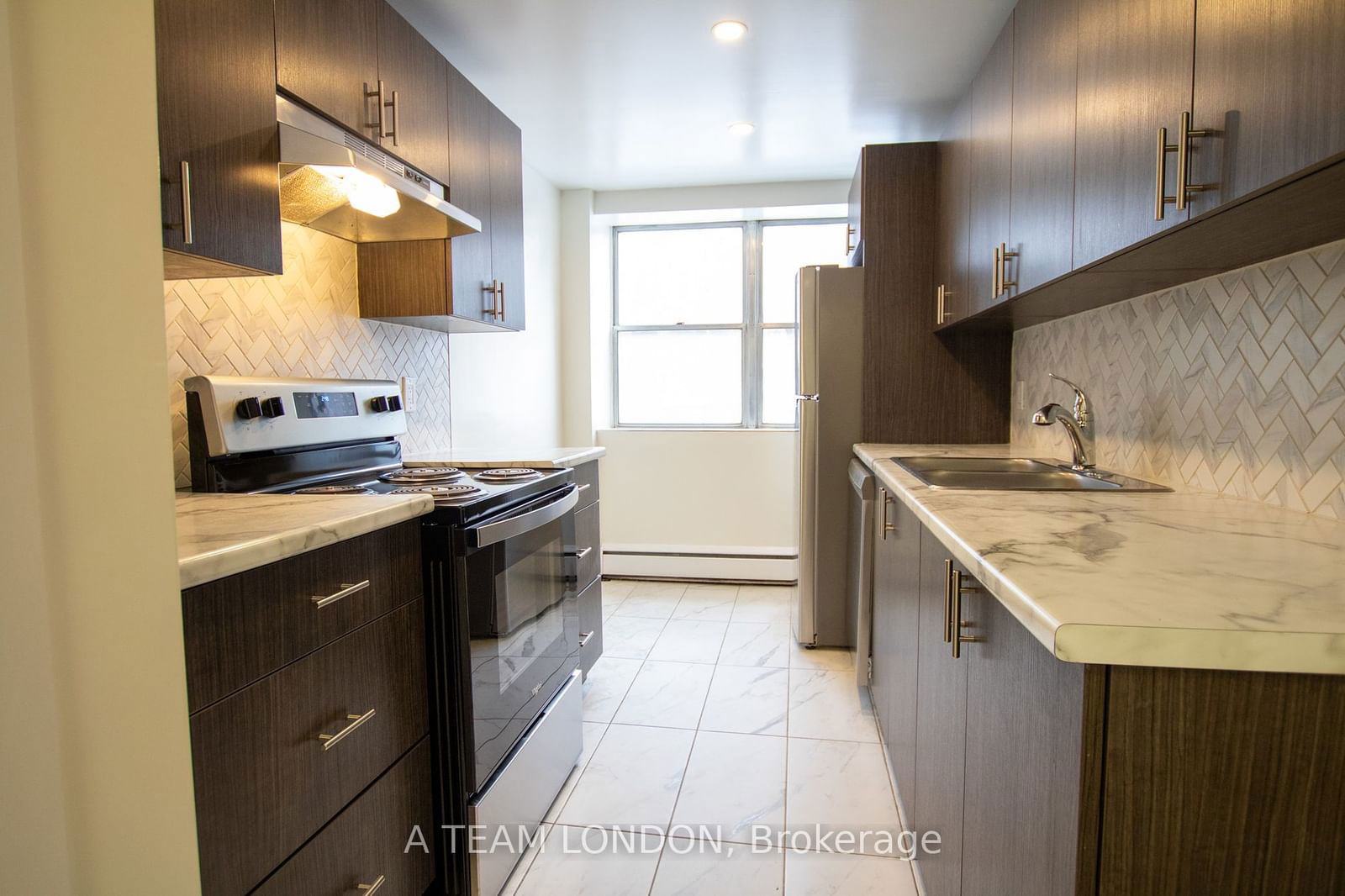 Condo for lease at 215-75 High Street, London, South F, N6C 4J8 - MLS: X11903093