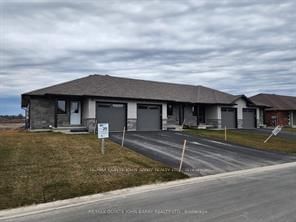 Building at 56 Cedar Park Crescent, Quinte West, Murray Ward