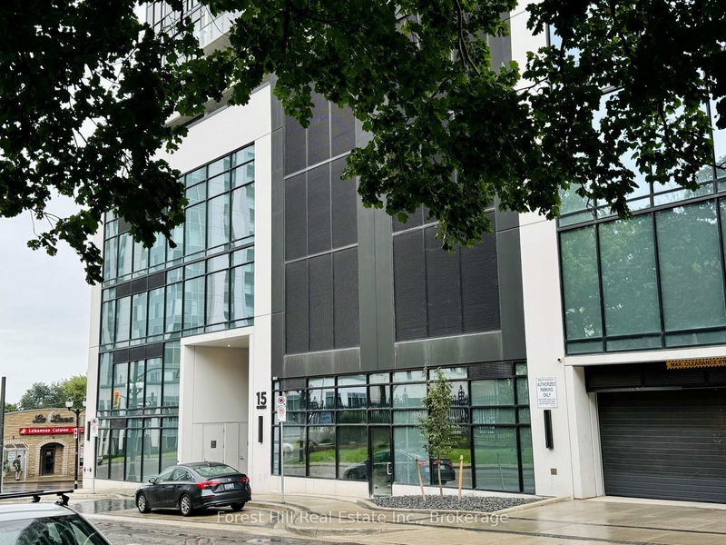 home for lease on 402-15 QUEEN Street S